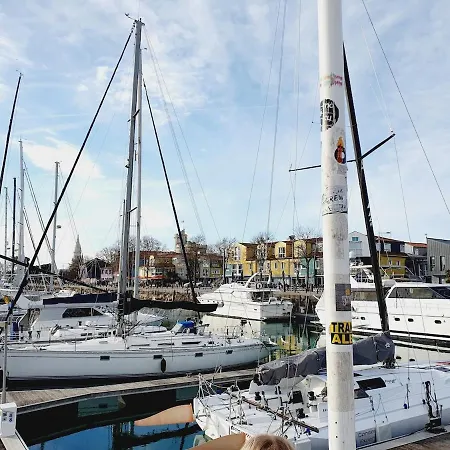 - La Rochelle (Charente-Maritime)